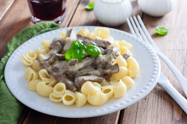 Beef liver stroganoff