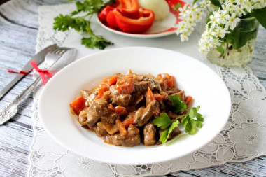 Liver goulash with gravy