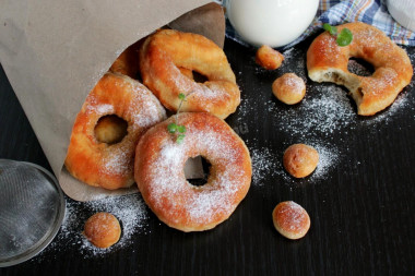 Doughnuts with milk and yeast