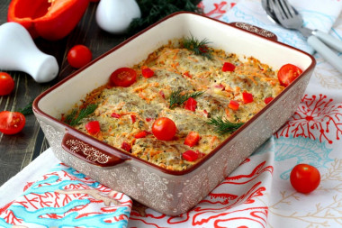 Lazy cabbage rolls in the oven in sour cream sauce