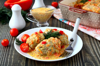 Lazy cabbage rolls in the oven in sour cream sauce