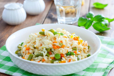 Risotto with vegetables