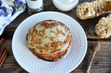 Thick pancakes with milk