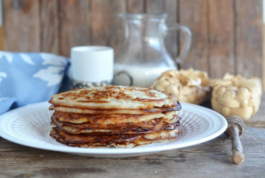 Thick pancakes with milk