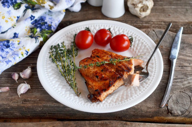 Grilled salmon