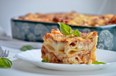 Pasta lasagna with minced meat in the oven