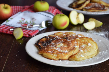 Pancakes with apples on kefir