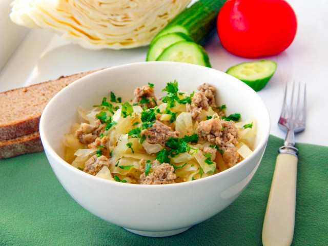 Cabbage with minced meat in a slow cooker