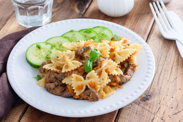 Liver with pasta