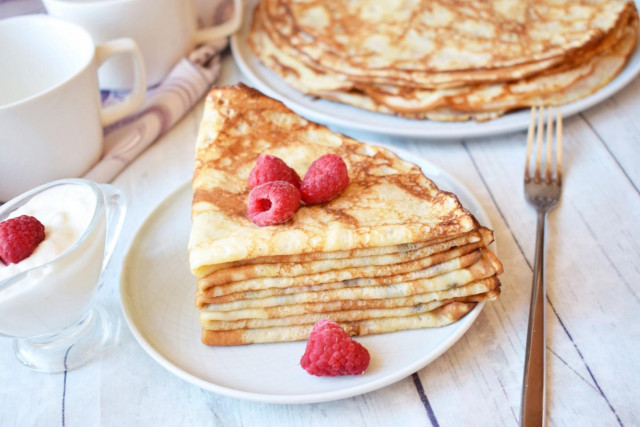 Thin pancakes with sour milk