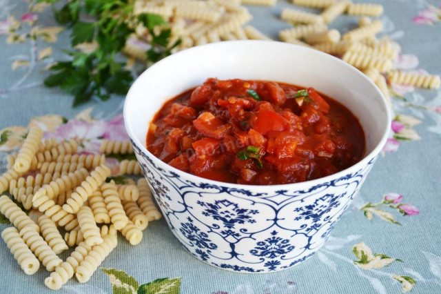 Tomato sauce for pasta without meat