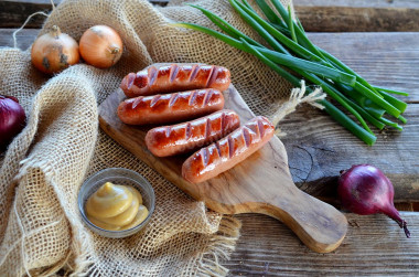 Grilled sausages