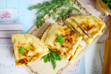 Chepalgash with cottage cheese and herbs