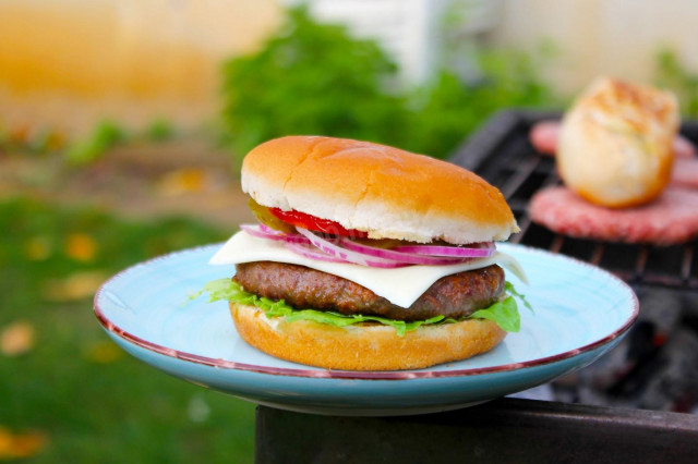 Grilled burgers