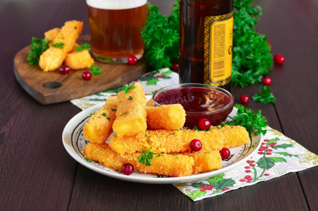 Deep-fried breaded cheese sticks for beer