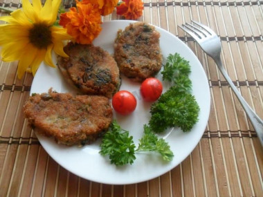 Barley porridge cutlets on water