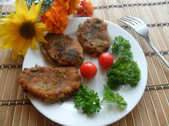 Barley porridge cutlets on water