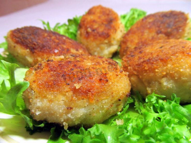 Tender catfish cutlets