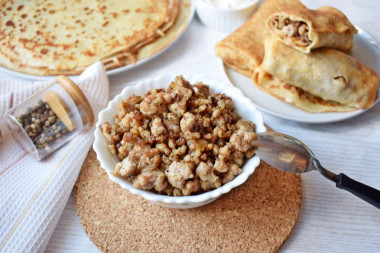 Stuffing for minced pancakes