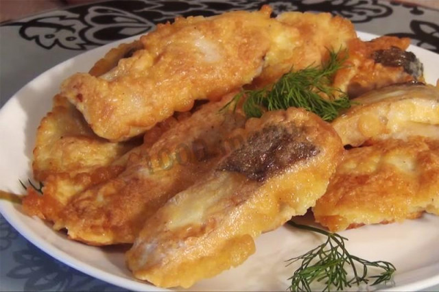 Fillet of hake in batter