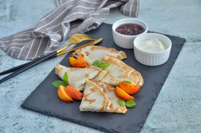 Pancakes with coconut milk without eggs