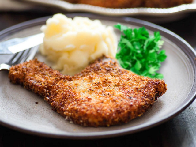 Breaded pork and bacon