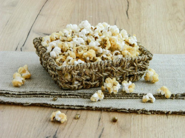 Caramel popcorn