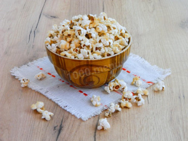 Caramel popcorn