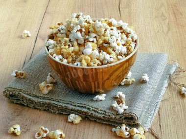 Caramel popcorn