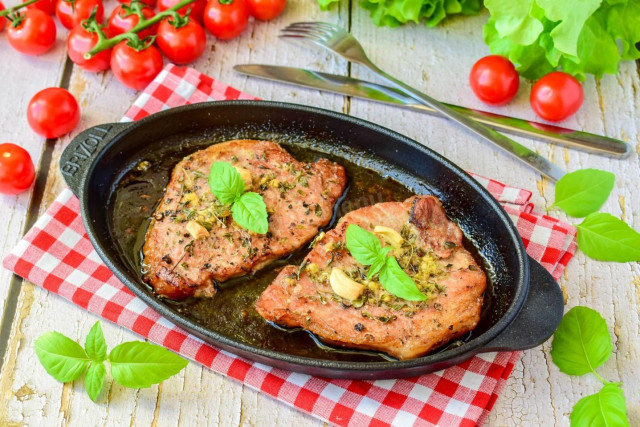 Pork carbonate in a frying pan