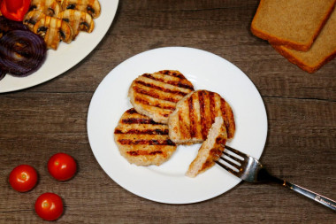 Cutlets on an electric grill