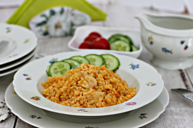 Bulgur with chicken in a slow cooker