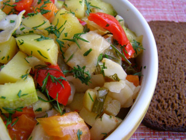 Stew with cabbage in a slow cooker