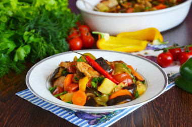 Vegetable stew in the oven with meat and potatoes