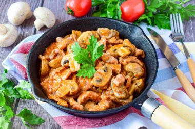 Pork beef stroganoff with mushrooms and sour cream