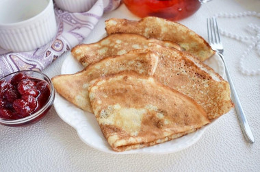 Pancakes on a thin Snowball