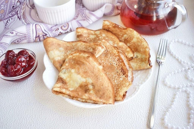 Pancakes on a thin Snowball