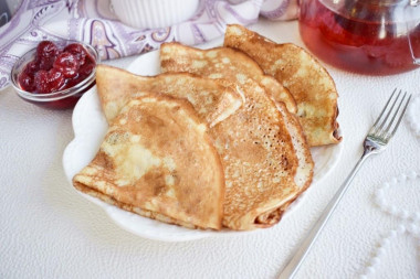 Pancakes on a thin Snowball