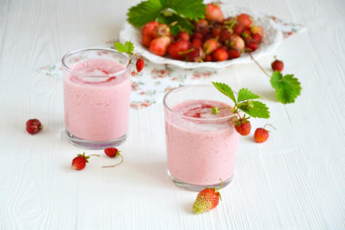 Strawberry smoothie