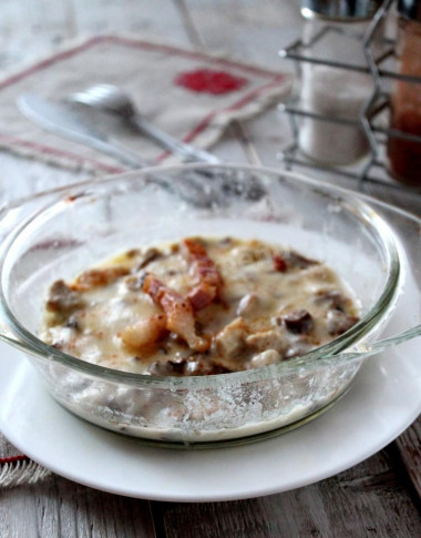 Julienne with pork and mushrooms