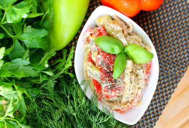 Stewed zucchini with bell pepper