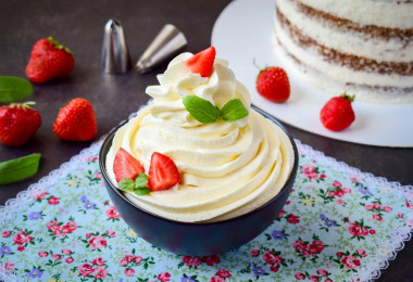 Curd cheese and cream cake cream