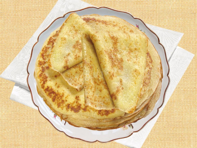 Custard pancakes on kefir with milk