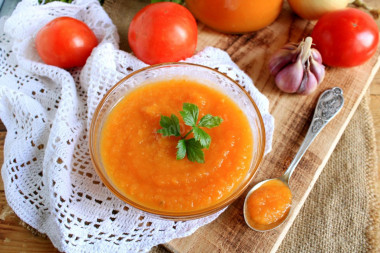 Squash caviar with carrots for winter