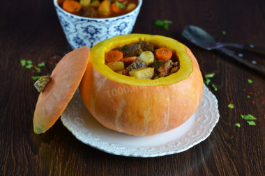 Roast in pumpkin in the oven with meat