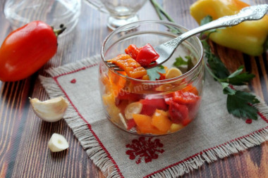 Baked peppers marinated with garlic for a snack