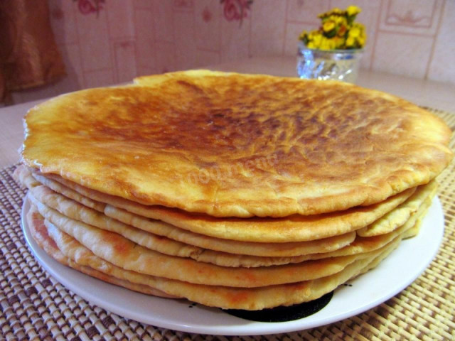 Sour cream tortillas in a frying pan without yeast