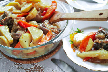 Vegetable stew with meat, zucchini and potatoes