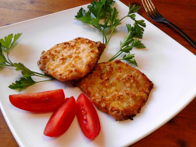 Schnitzel with pork mayonnaise