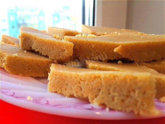 Caucasian halva made of flour